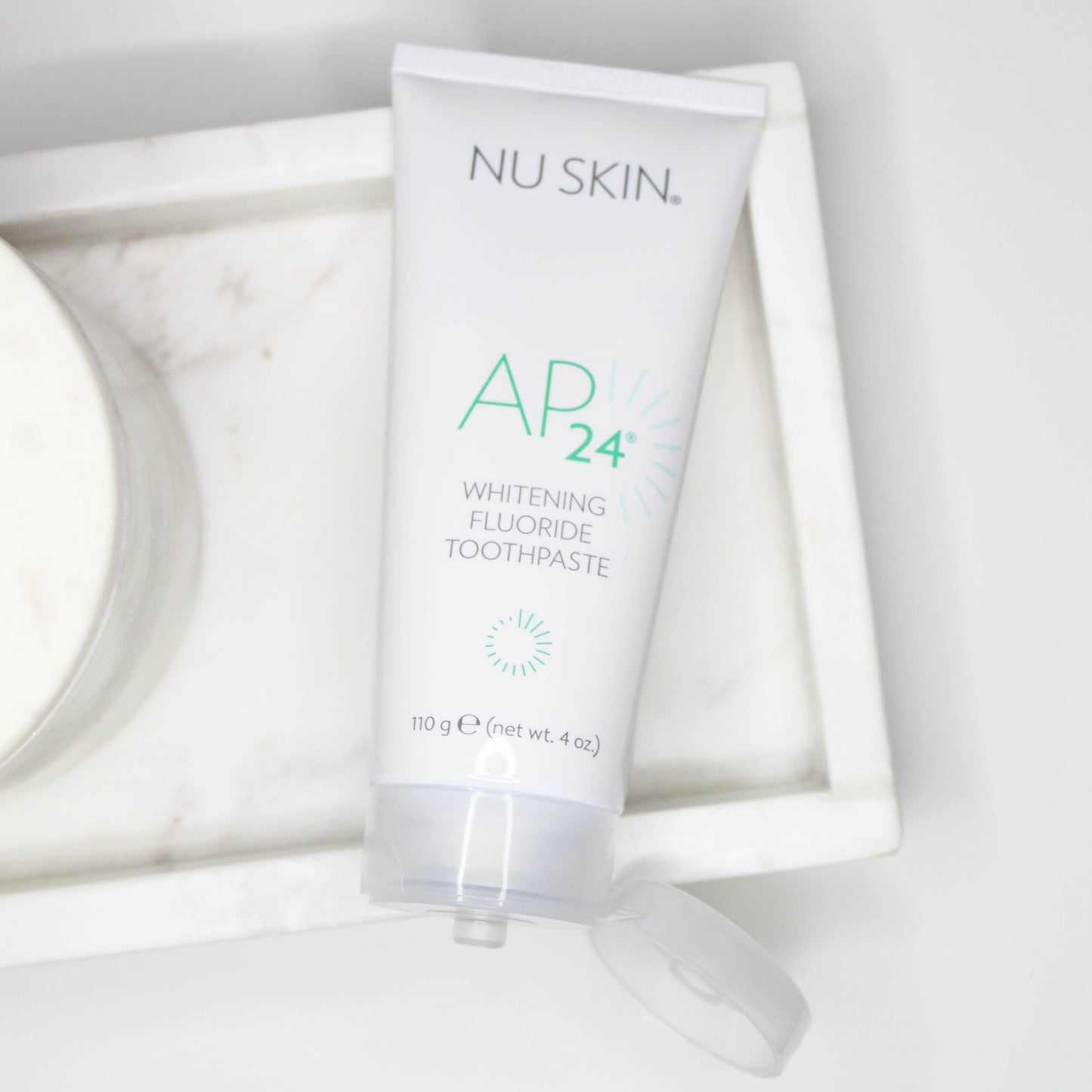 AP 24 Whitening Fluoride tandpasta